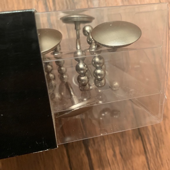 Hotel Style Shower Hooks Brushed Nickel Set of 12 - Picture 5 of 5